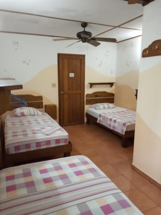 Hostal Hansi Бокас дел Торо Екстериор снимка