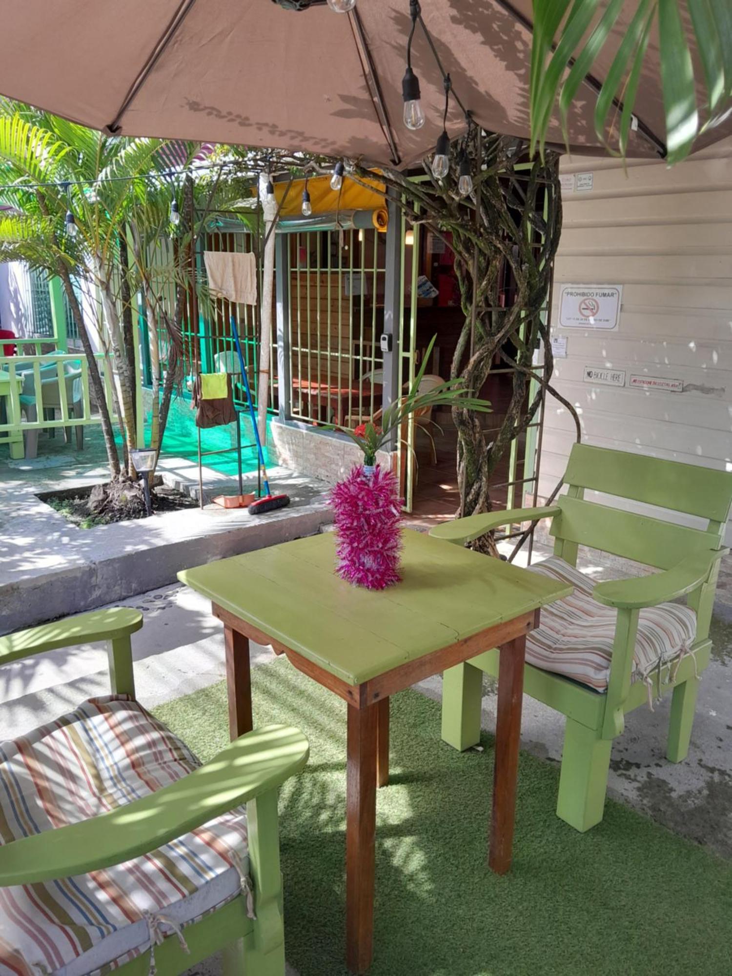 Hostal Hansi Бокас дел Торо Екстериор снимка