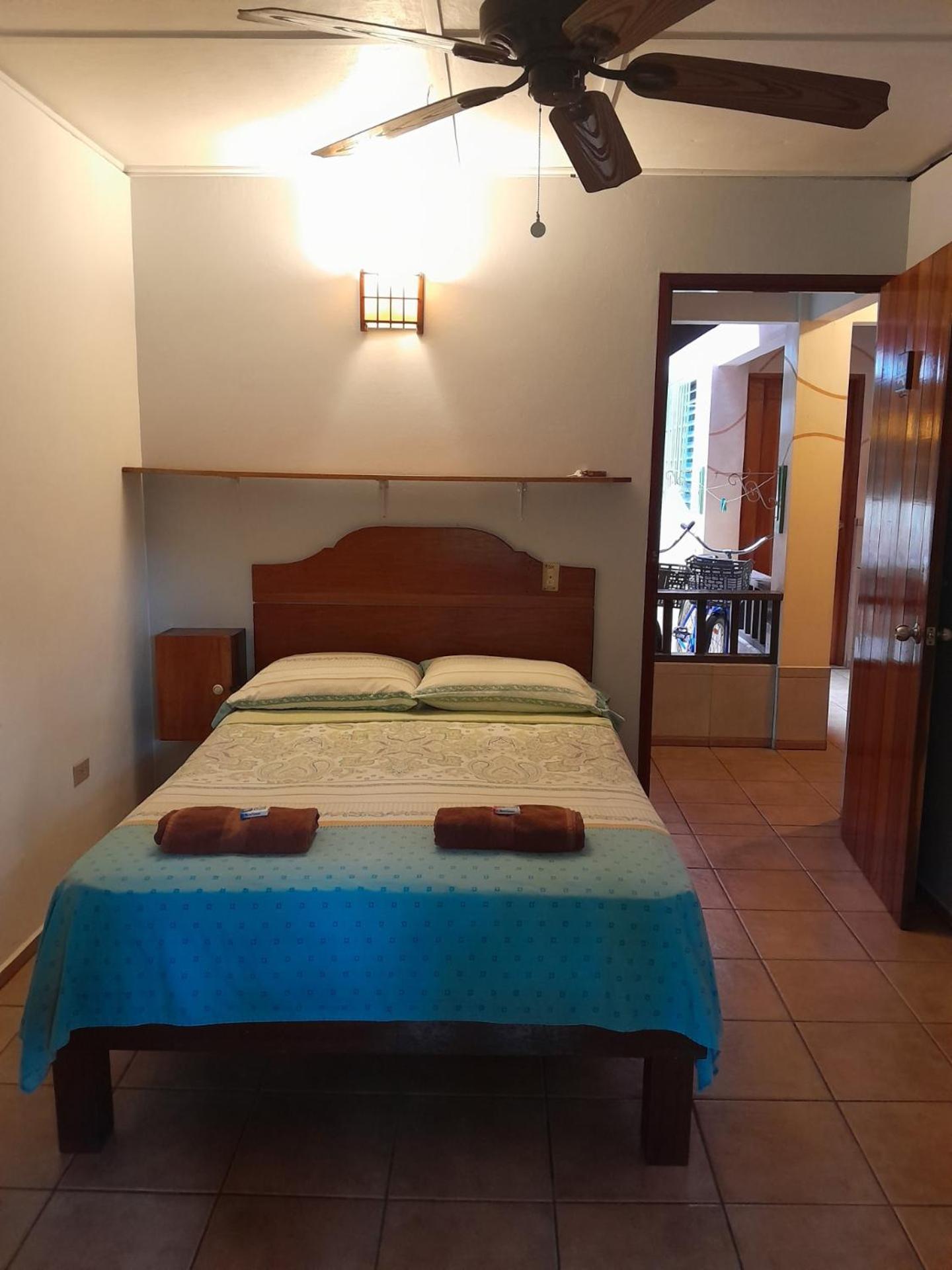 Hostal Hansi Бокас дел Торо Екстериор снимка