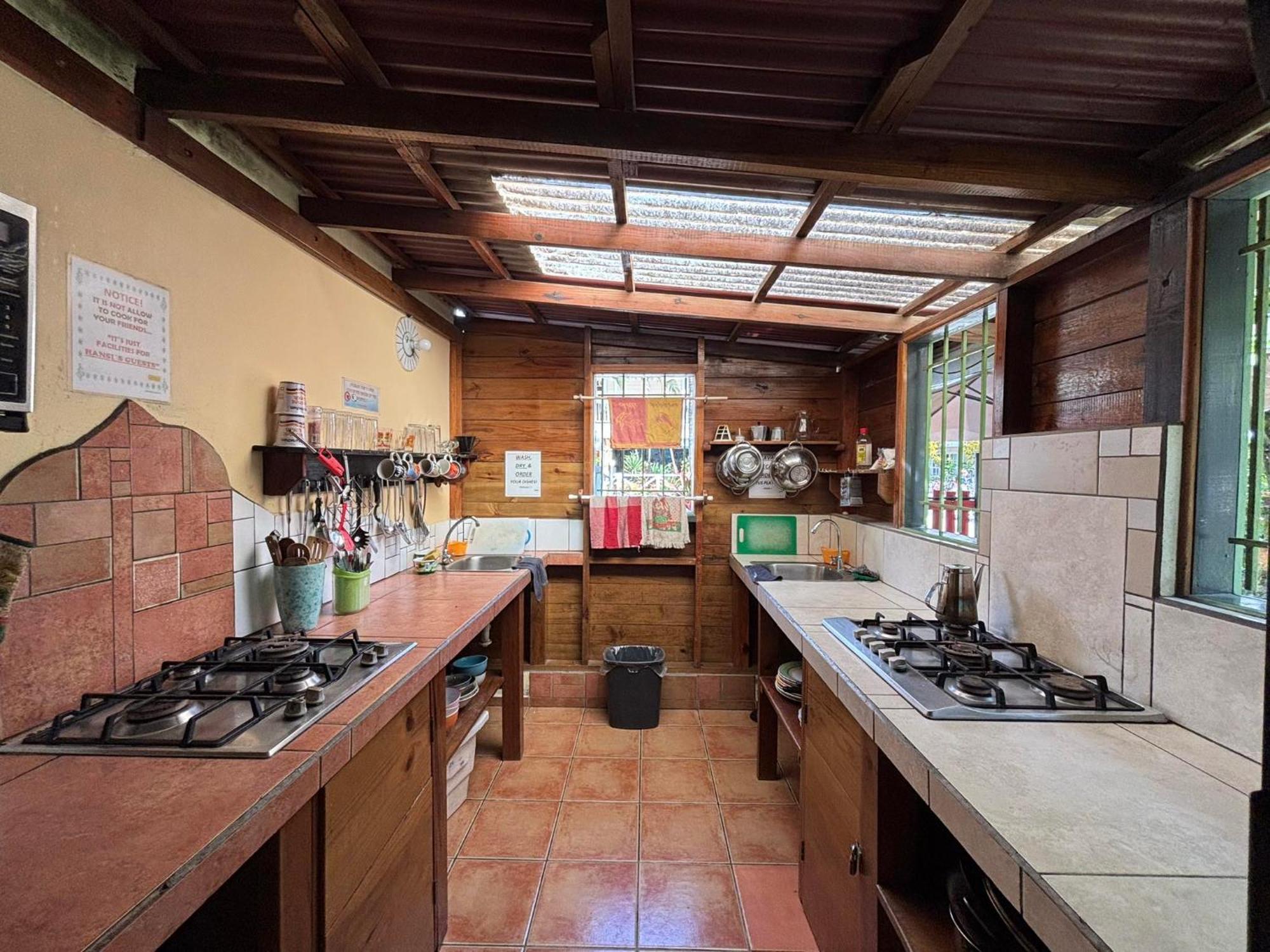 Hostal Hansi Бокас дел Торо Екстериор снимка