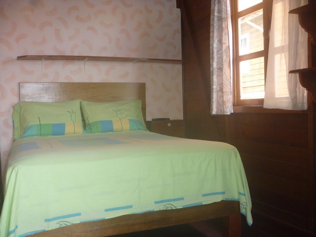 Hostal Hansi Бокас дел Торо Екстериор снимка